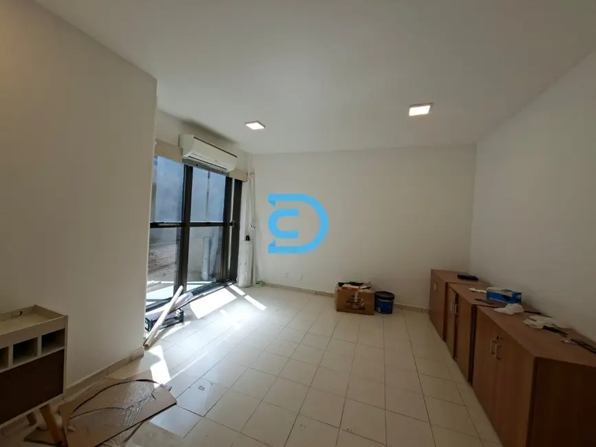 Foto 6 de Sala Comercial para alugar, 35m2 em Condomínio Centro Comercial Alphaville, Barueri - SP