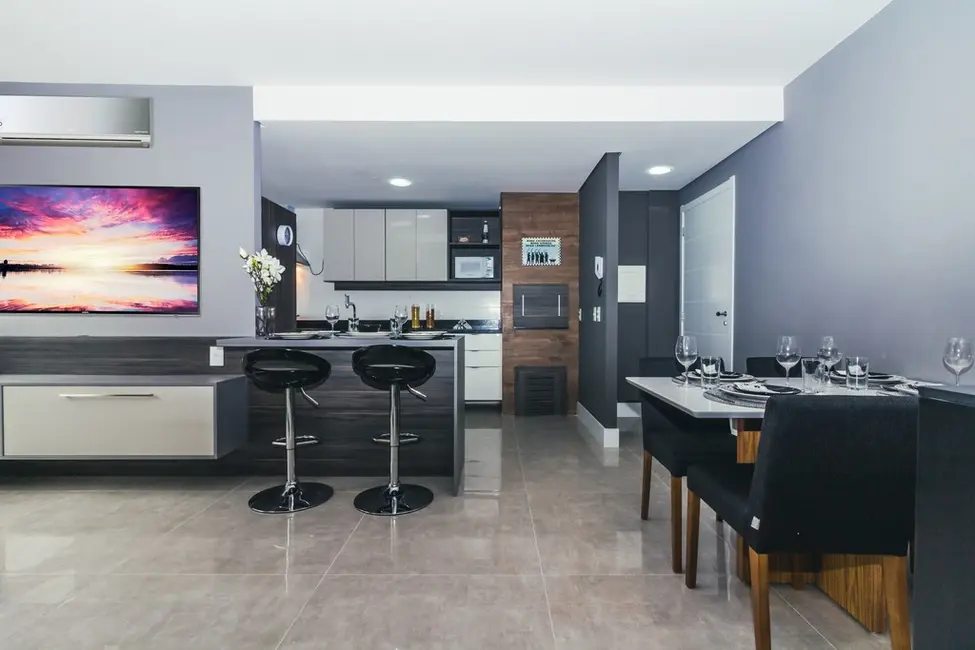 Apartamento com 2 quartos à venda, 65m2 em Santana, Porto Alegre - RS - imagem 5 Foto 5 de Apartamento com 2 quartos à venda, 65m2 em Santana, Porto Alegre - RS