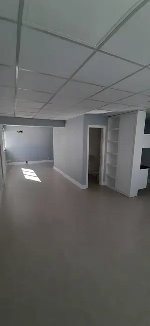 Sala Comercial à venda, 72m2 em Menino Deus, Porto Alegre - RS - imagem 7 Foto 7 de Sala Comercial à venda, 72m2 em Menino Deus, Porto Alegre - RS