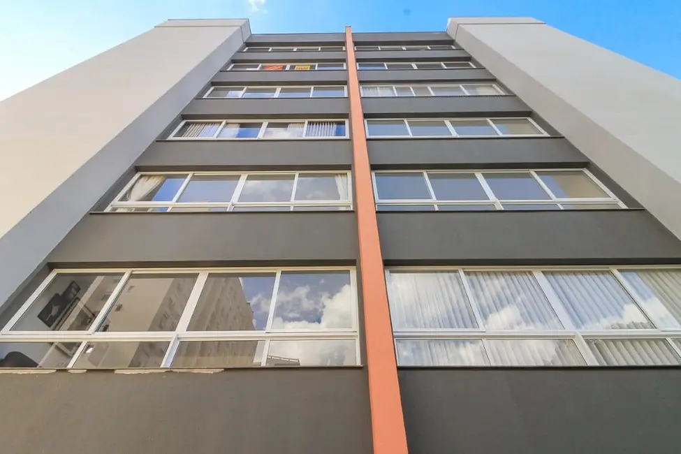 Foto 2 de Apartamento com 1 quarto à venda, 77m2 em Passo da Areia, Porto Alegre - RS