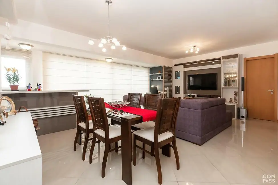 Foto 3 de Apartamento com 3 quartos à venda, 120m2 em Jardim Europa, Porto Alegre - RS