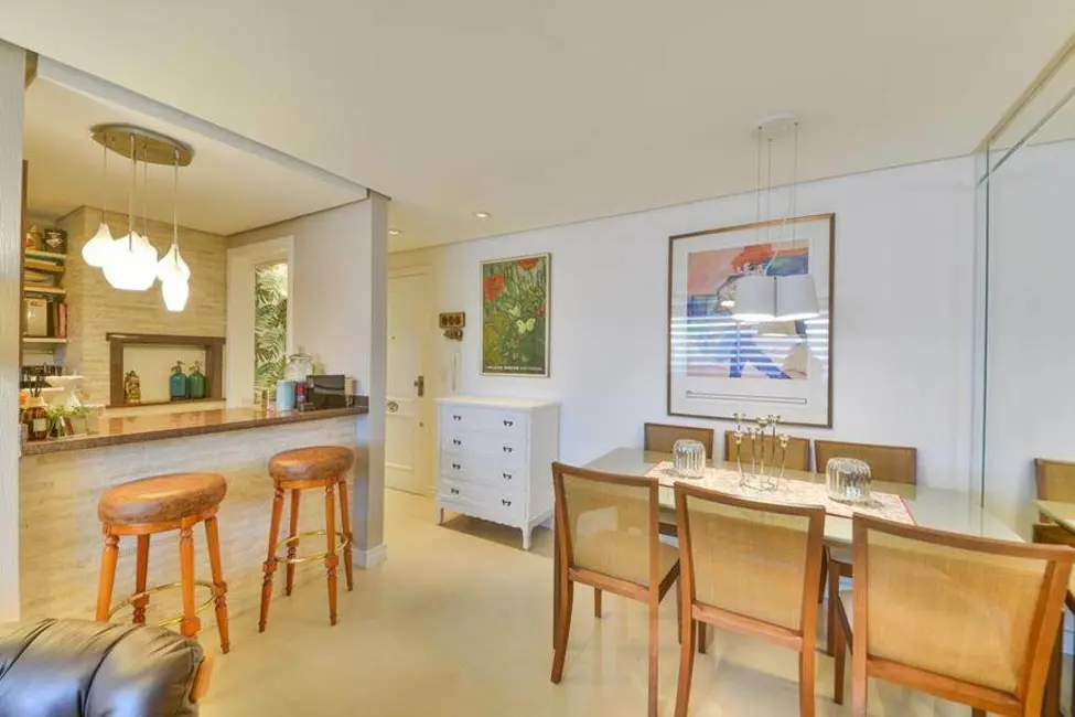 Foto 4 de Apartamento com 2 quartos à venda, 72m2 em Auxiliadora, Porto Alegre - RS