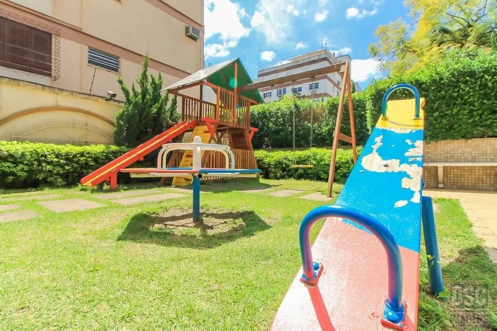 Apartamento com 3 quartos à venda, 118m2 em Menino Deus, Porto Alegre - RS - imagem 4 Foto 4 de Apartamento com 3 quartos à venda, 118m2 em Menino Deus, Porto Alegre - RS