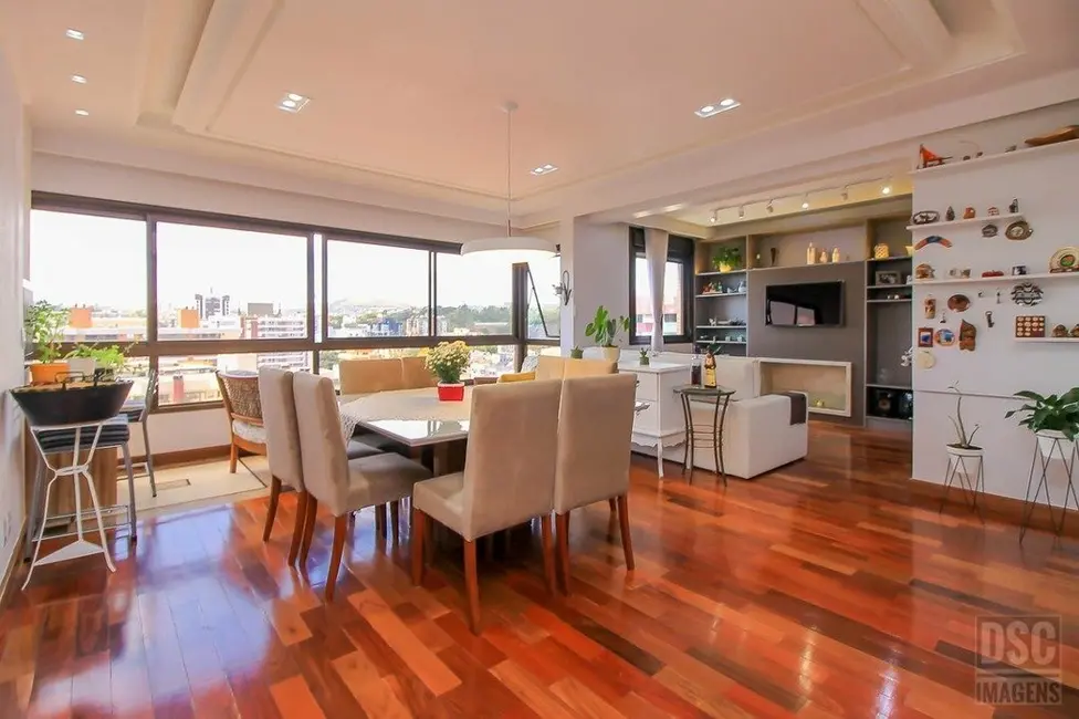 Apartamento com 3 quartos à venda, 118m2 em Menino Deus, Porto Alegre - RS - imagem 1 Foto 1 de Apartamento com 3 quartos à venda, 118m2 em Menino Deus, Porto Alegre - RS