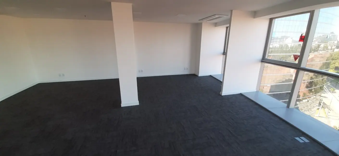 Foto 4 de Sala Comercial à venda, 106m2 em Petrópolis, Porto Alegre - RS