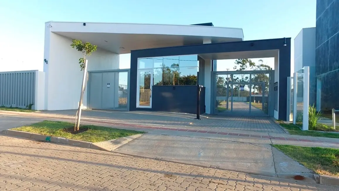 Foto 3 de Terreno / Lote à venda, 150m2 em Ipanema, Porto Alegre - RS