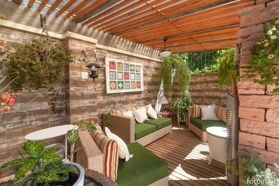 Casa com 4 quartos à venda, 442m2 em Santa Tereza, Porto Alegre - RS - imagem 5 Foto 5 de Casa com 4 quartos à venda, 442m2 em Santa Tereza, Porto Alegre - RS