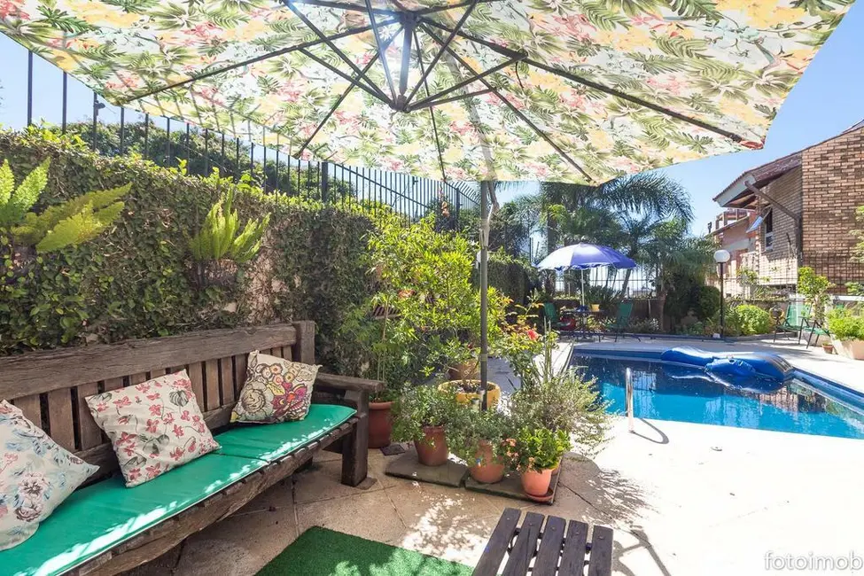 Casa com 4 quartos à venda, 442m2 em Santa Tereza, Porto Alegre - RS - imagem 6 Foto 6 de Casa com 4 quartos à venda, 442m2 em Santa Tereza, Porto Alegre - RS
