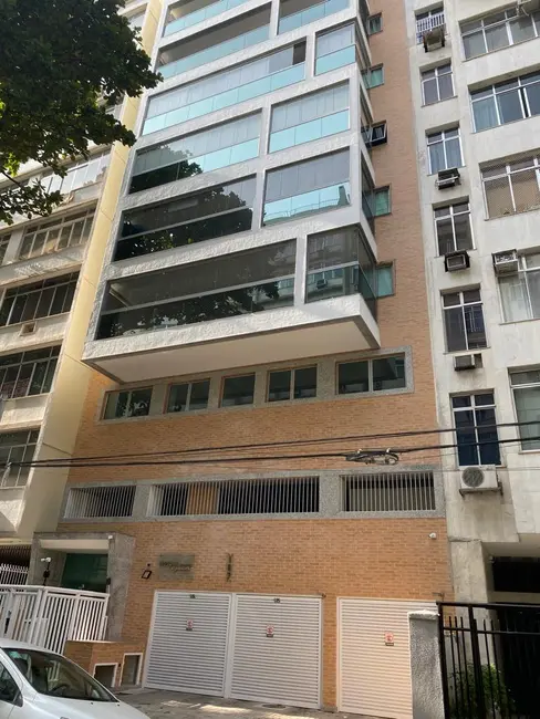 Apartamento com 3 quartos à venda, 104m2 em Tijuca, Rio De Janeiro - RJ - imagem 3 Foto 3 de Apartamento com 3 quartos à venda, 104m2 em Tijuca, Rio De Janeiro - RJ
