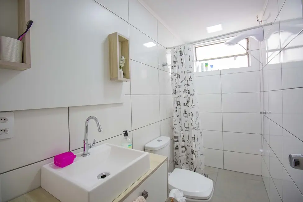 Foto 5 de Apartamento com 2 quartos à venda, 55m2 em Menino Deus, Porto Alegre - RS