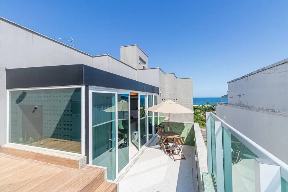 Cobertura com 3 quartos à venda, 150m2 em Barra da Tijuca, Rio De Janeiro - RJ - imagem 3 Foto 3 de Cobertura com 3 quartos à venda, 150m2 em Barra da Tijuca, Rio De Janeiro - RJ