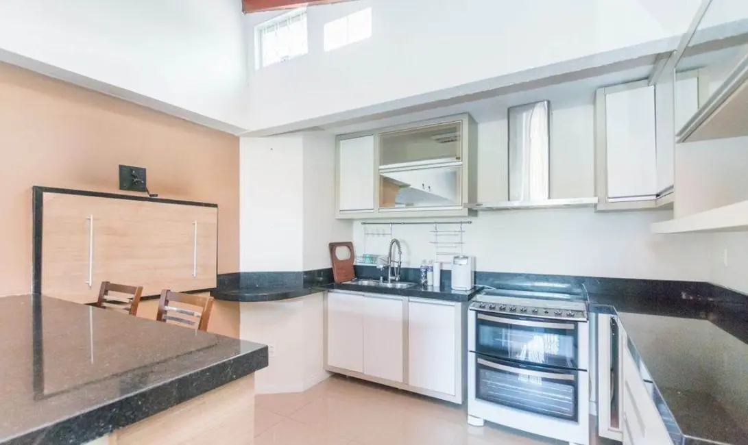 Foto 3 de Casa de Condomínio com 3 quartos à venda, 196m2 em Partenon, Porto Alegre - RS