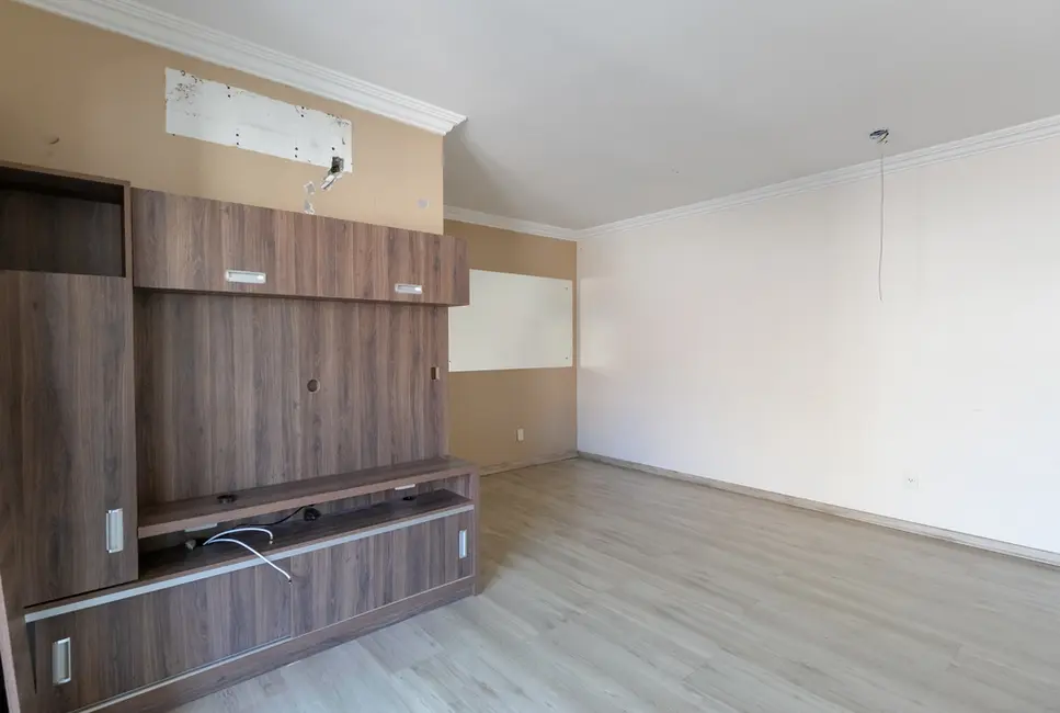 Foto 3 de Apartamento com 2 quartos à venda, 85m2 em Floresta, Porto Alegre - RS