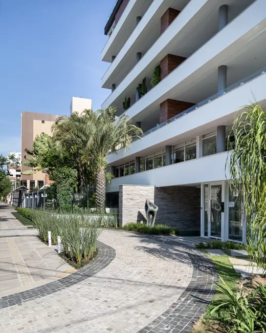 Apartamento com 3 quartos à venda, 230m2 em Menino Deus, Porto Alegre - RS - imagem 7 Foto 7 de Apartamento com 3 quartos à venda, 230m2 em Menino Deus, Porto Alegre - RS