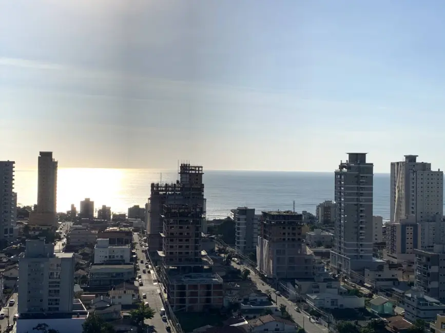 Foto 8 de Apartamento com 2 quartos à venda, 57m2 em Itapema - SC