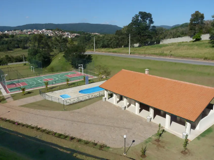 Foto 1 de Terreno / Lote à venda, 250m2 em Pinhal, Cabreuva - SP