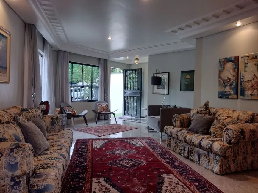 Foto 3 de Casa com 3 quartos à venda, 340m2 em Boa Vista, Curitiba - PR