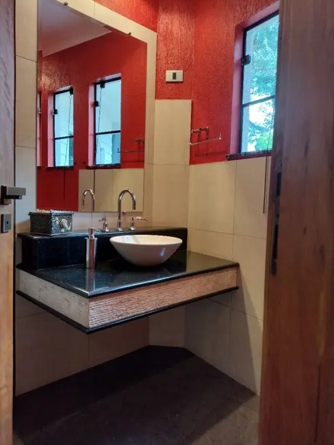 Foto 5 de Casa com 3 quartos à venda, 340m2 em Boa Vista, Curitiba - PR