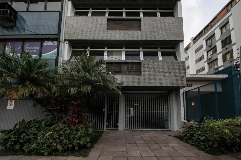 Sala Comercial à venda, 320m2 em Petrópolis, Porto Alegre - RS - imagem 3 Foto 3 de Sala Comercial à venda, 320m2 em Petrópolis, Porto Alegre - RS
