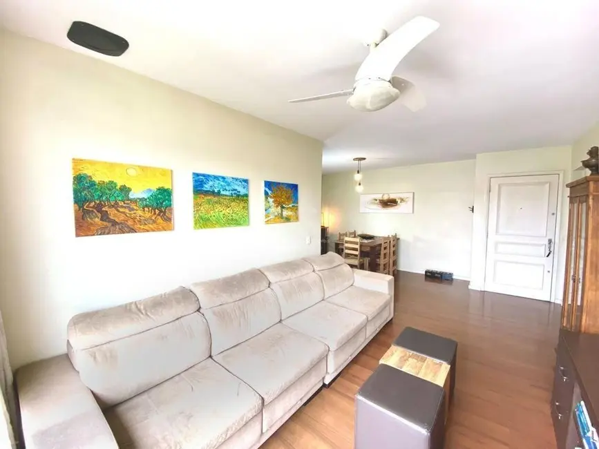 Foto 4 de Apartamento com 3 quartos à venda, 106m2 em Rio Branco, Porto Alegre - RS