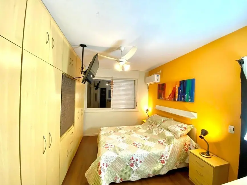 Foto 9 de Apartamento com 3 quartos à venda, 106m2 em Rio Branco, Porto Alegre - RS