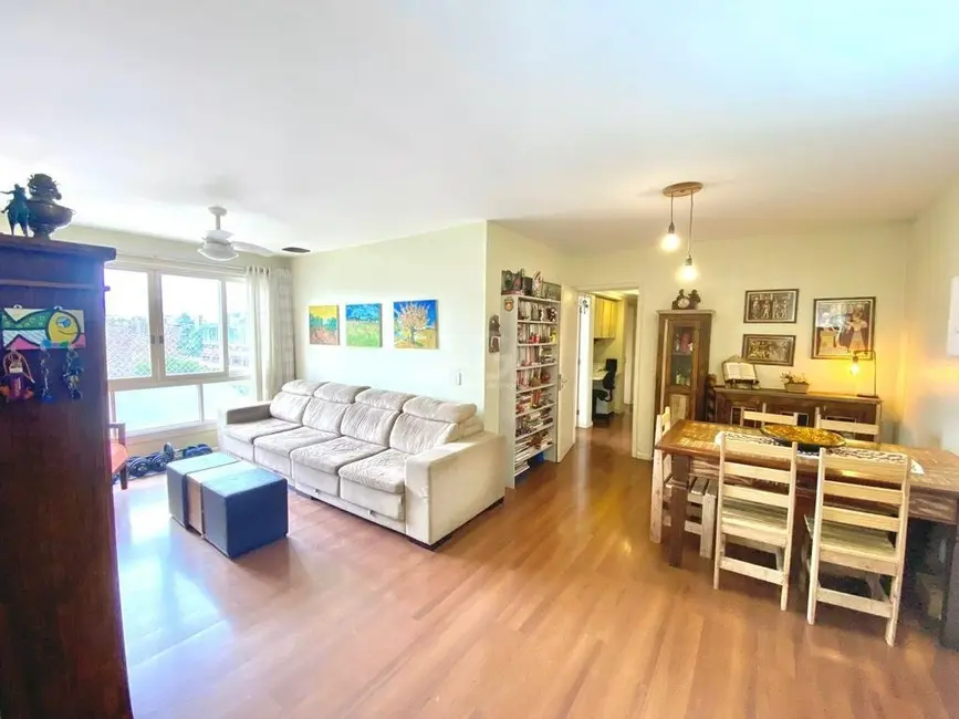 Foto 3 de Apartamento com 3 quartos à venda, 106m2 em Rio Branco, Porto Alegre - RS