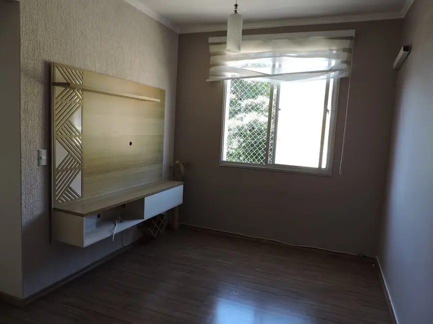 Apartamento com 1 quarto à venda, 40m2 em Teresópolis, Porto Alegre - RS - imagem 8 Foto 8 de Apartamento com 1 quarto à venda, 40m2 em Teresópolis, Porto Alegre - RS