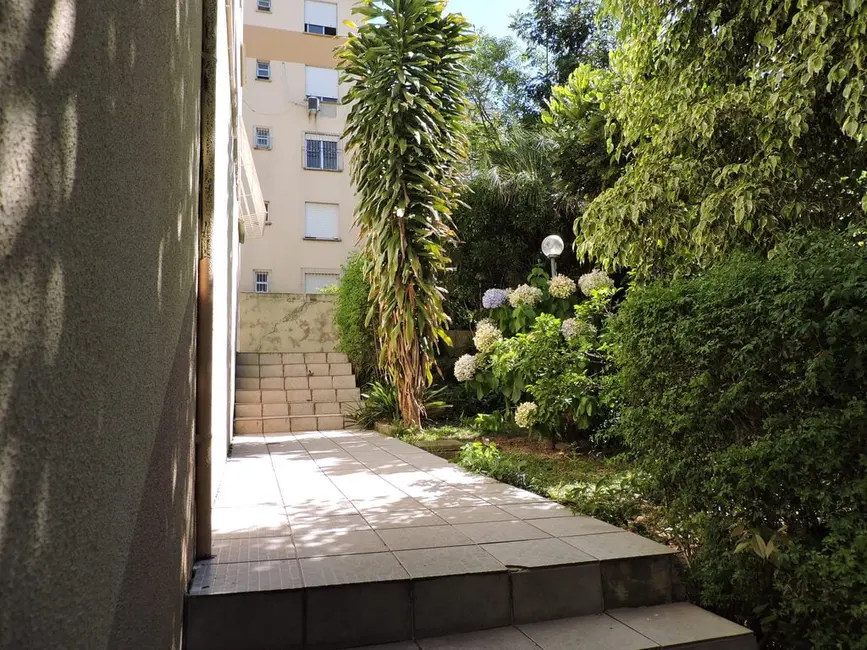 Apartamento com 1 quarto à venda, 40m2 em Teresópolis, Porto Alegre - RS - imagem 4 Foto 4 de Apartamento com 1 quarto à venda, 40m2 em Teresópolis, Porto Alegre - RS