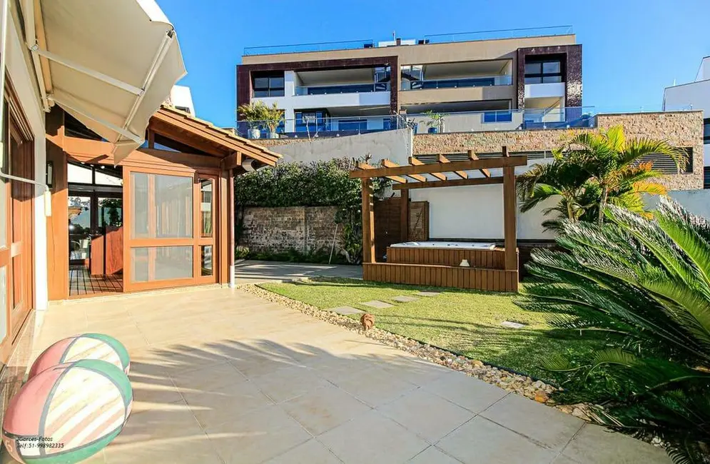 Foto 3 de Casa de Condomínio com 4 quartos à venda, 521m2 em Vila Assunção, Porto Alegre - RS