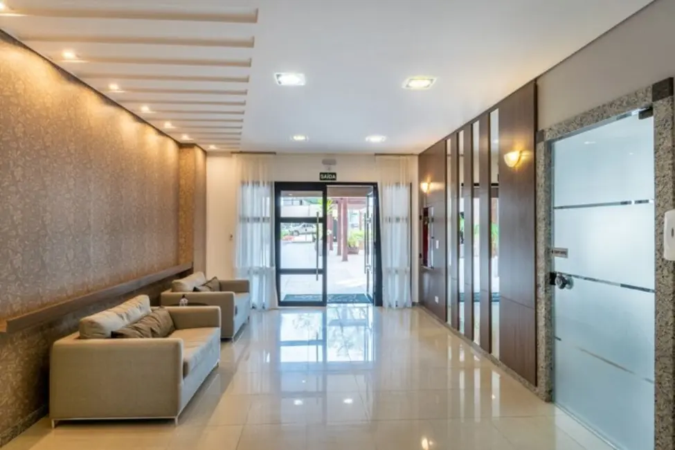 Foto 5 de Apartamento com 3 quartos à venda, 79m2 em Cabral, Curitiba - PR