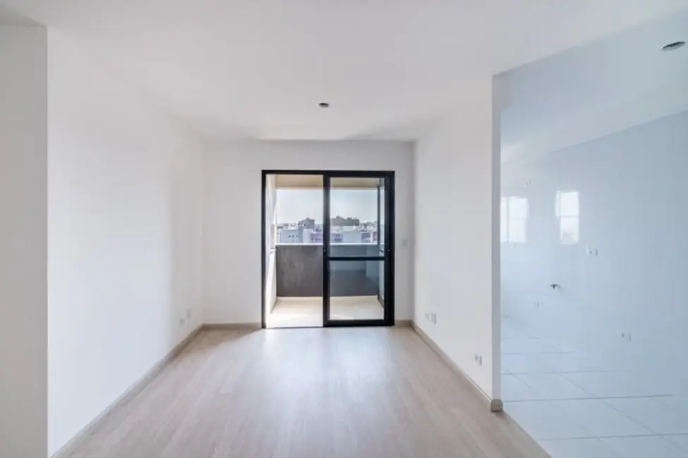 Foto 9 de Apartamento com 3 quartos à venda, 79m2 em Cabral, Curitiba - PR