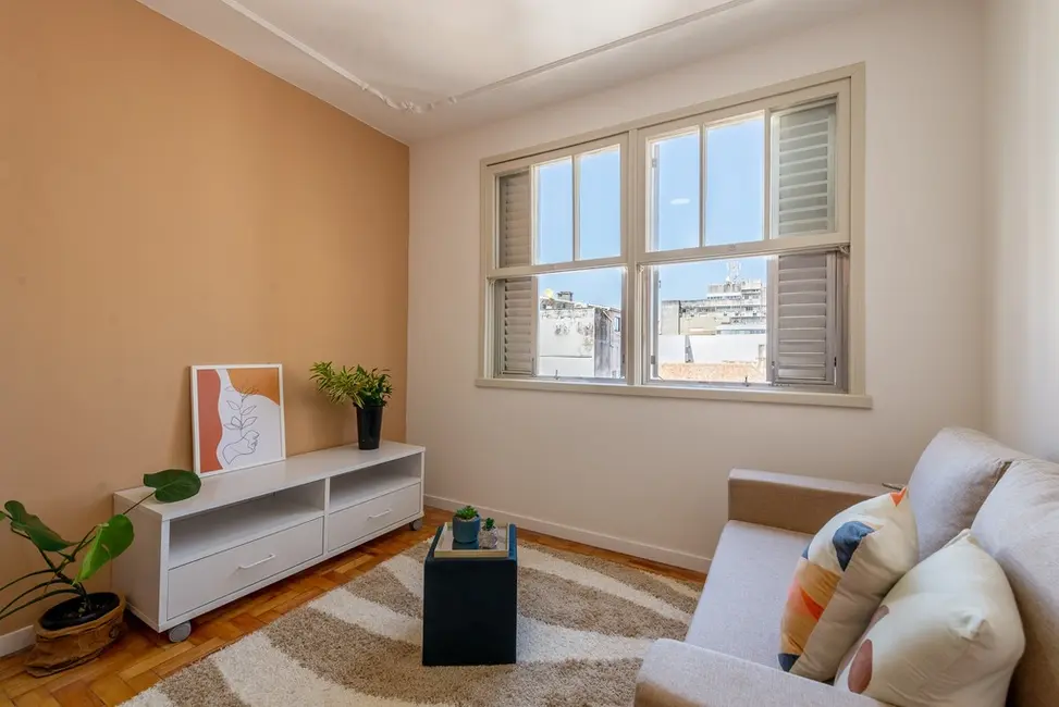 Foto 2 de Apartamento com 1 quarto à venda, 40m2 em Centro Histórico, Porto Alegre - RS