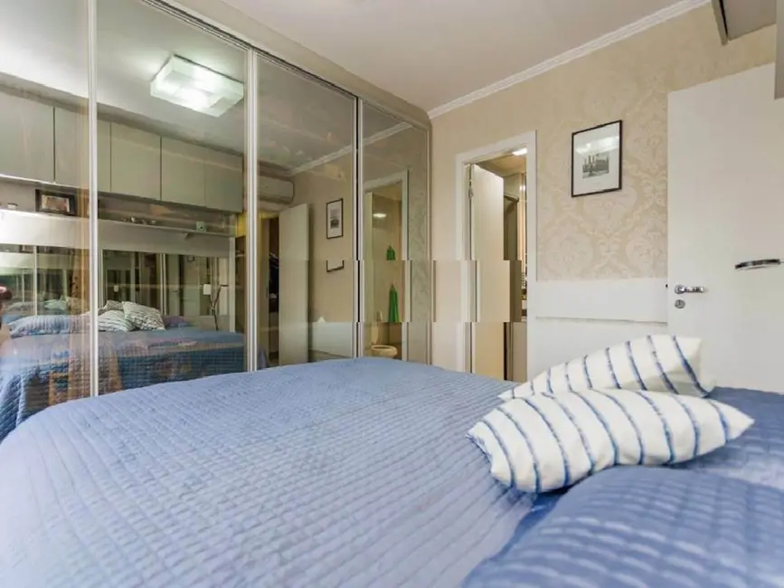 Foto 4 de Apartamento com 2 quartos à venda, 68m2 em Santana, Porto Alegre - RS