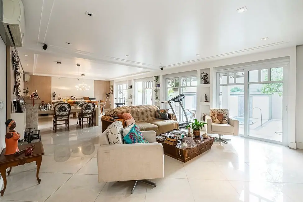 Casa de Condomínio com 5 quartos à venda, 375m2 em Jardim Carvalho, Porto Alegre - RS - imagem 1 Foto 1 de Casa de Condomínio com 5 quartos à venda, 375m2 em Jardim Carvalho, Porto Alegre - RS