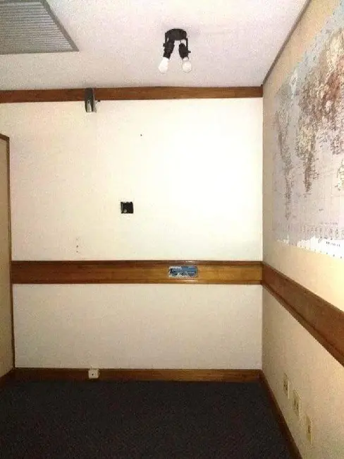 Foto 3 de Sala Comercial à venda, 44m2 em Higienópolis, Porto Alegre - RS