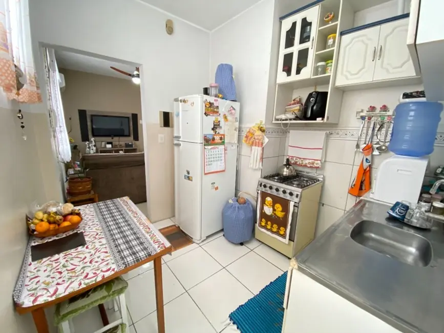 Foto 6 de Apartamento com 2 quartos à venda, 55m2 em Passo da Areia, Porto Alegre - RS
