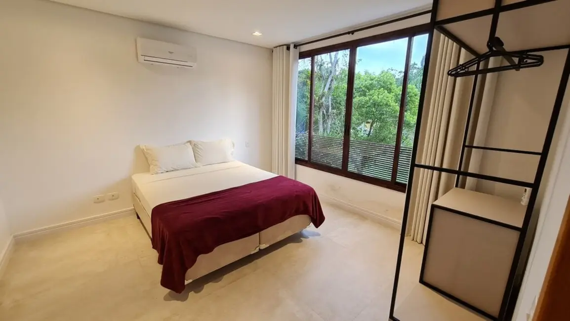 Foto 8 de Casa com 3 quartos à venda, 207m2 em Sao Sebastiao - SP