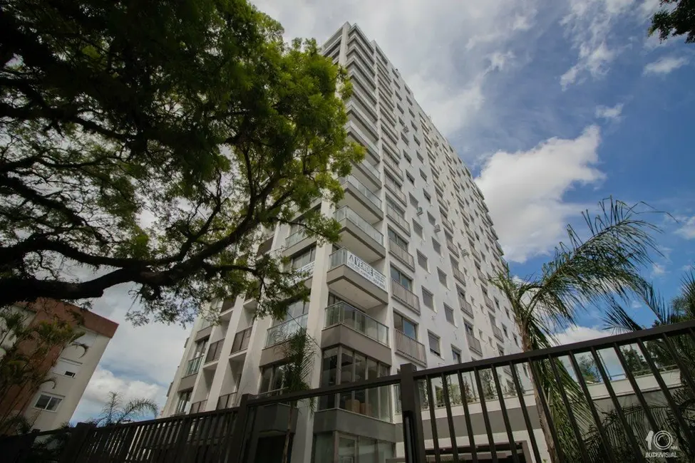 Cobertura com 3 quartos à venda, 211m2 em Menino Deus, Porto Alegre - RS - imagem 3 Foto 3 de Cobertura com 3 quartos à venda, 211m2 em Menino Deus, Porto Alegre - RS