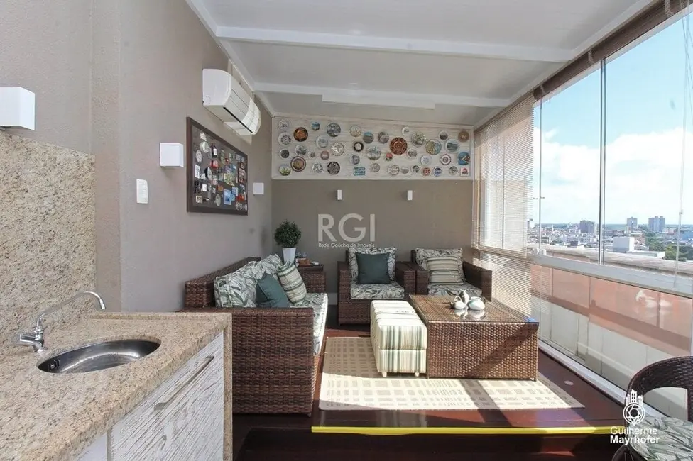 Cobertura com 1 quarto à venda, 150m2 em São João, Porto Alegre - RS - imagem 8 Foto 8 de Cobertura com 1 quarto à venda, 150m2 em São João, Porto Alegre - RS
