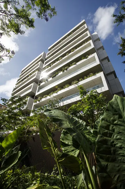 Apartamento com 3 quartos à venda, 387m2 em Moinhos de Vento, Porto Alegre - RS - imagem 5 Foto 5 de Apartamento com 3 quartos à venda, 387m2 em Moinhos de Vento, Porto Alegre - RS