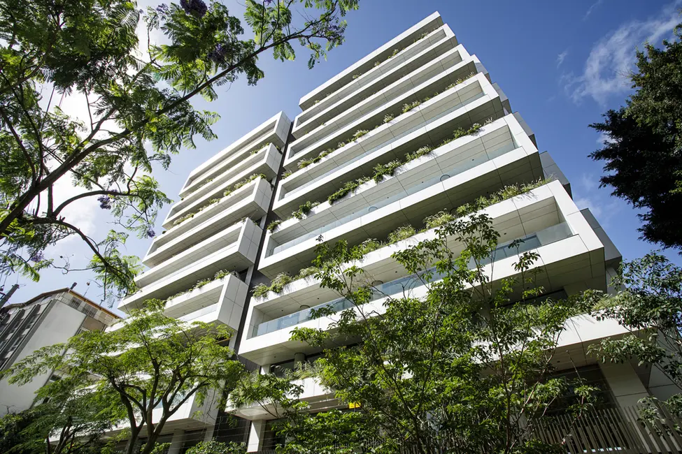 Apartamento com 3 quartos à venda, 387m2 em Moinhos de Vento, Porto Alegre - RS - imagem 3 Foto 3 de Apartamento com 3 quartos à venda, 387m2 em Moinhos de Vento, Porto Alegre - RS