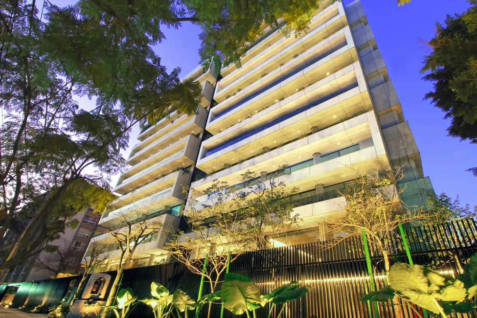 Apartamento com 3 quartos à venda, 387m2 em Moinhos de Vento, Porto Alegre - RS - imagem 9 Foto 9 de Apartamento com 3 quartos à venda, 387m2 em Moinhos de Vento, Porto Alegre - RS