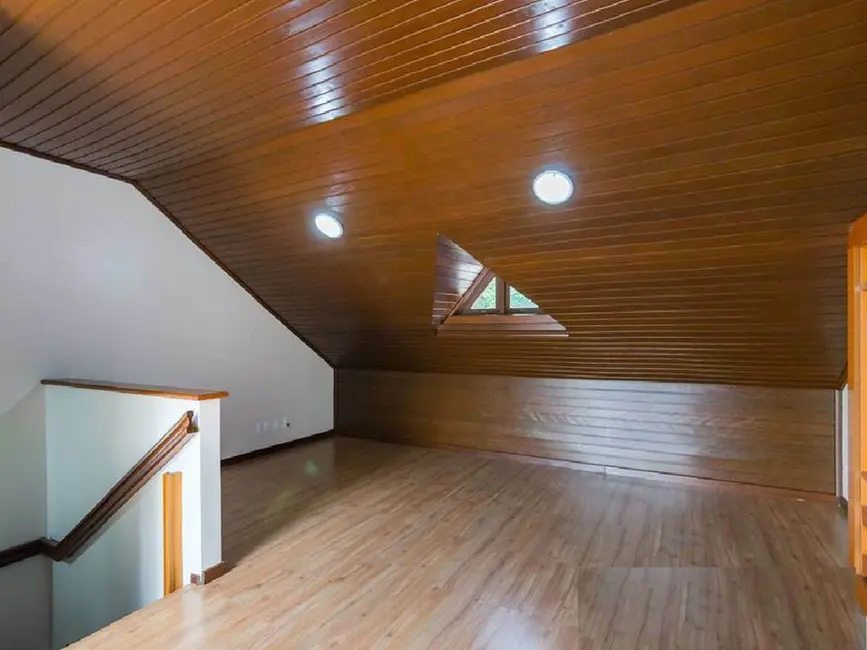 Foto 5 de Sobrado com 3 quartos à venda, 206m2 em Ipanema, Porto Alegre - RS