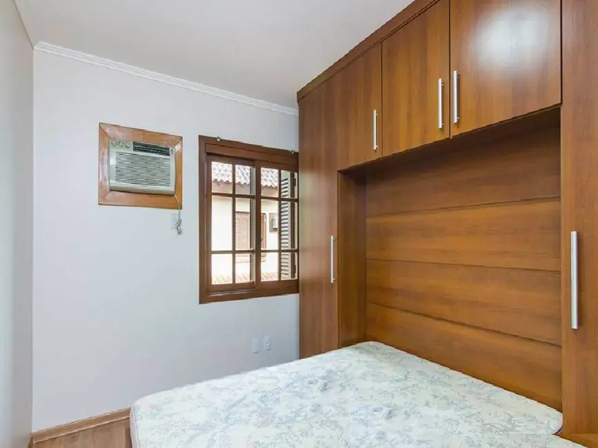 Foto 7 de Sobrado com 3 quartos à venda, 206m2 em Ipanema, Porto Alegre - RS