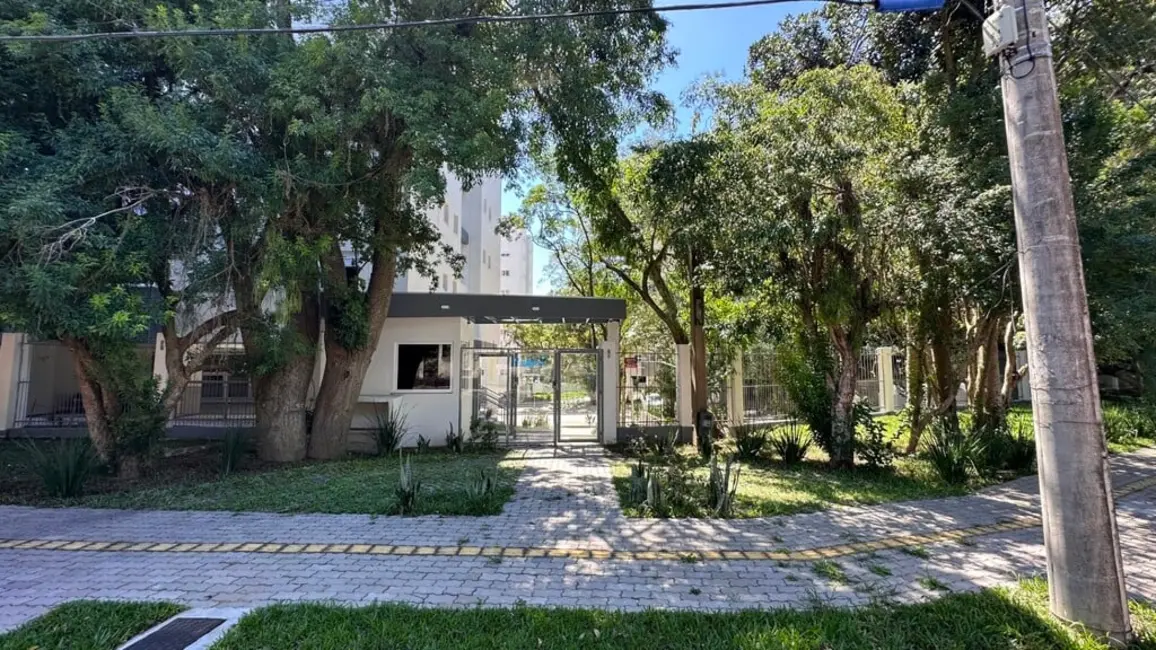 Apartamento com 2 quartos à venda, 76m2 em Teresópolis, Porto Alegre - RS - imagem 7 Foto 7 de Apartamento com 2 quartos à venda, 76m2 em Teresópolis, Porto Alegre - RS