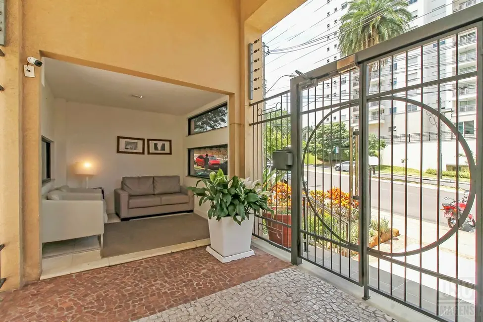 Apartamento com 3 quartos à venda, 94m2 em Jardim Europa, Porto Alegre - RS - imagem 4 Foto 4 de Apartamento com 3 quartos à venda, 94m2 em Jardim Europa, Porto Alegre - RS