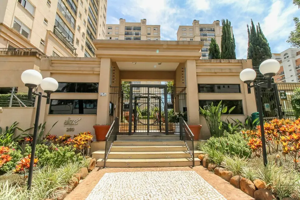 Apartamento com 3 quartos à venda, 94m2 em Jardim Europa, Porto Alegre - RS - imagem 3 Foto 3 de Apartamento com 3 quartos à venda, 94m2 em Jardim Europa, Porto Alegre - RS