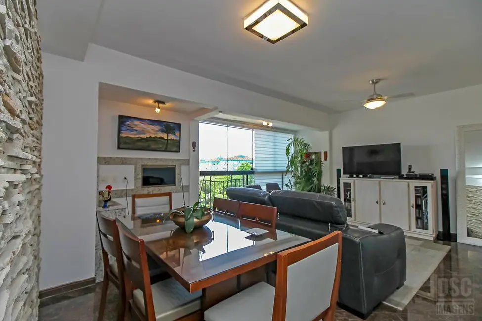 Apartamento com 3 quartos à venda, 94m2 em Jardim Europa, Porto Alegre - RS - imagem 8 Foto 8 de Apartamento com 3 quartos à venda, 94m2 em Jardim Europa, Porto Alegre - RS