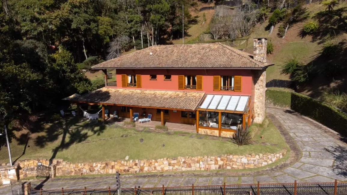 Apartamento com 4 quartos à venda, 445m2 em Campos Do Jordao - SP - imagem 3 Foto 3 de Apartamento com 4 quartos à venda, 445m2 em Campos Do Jordao - SP