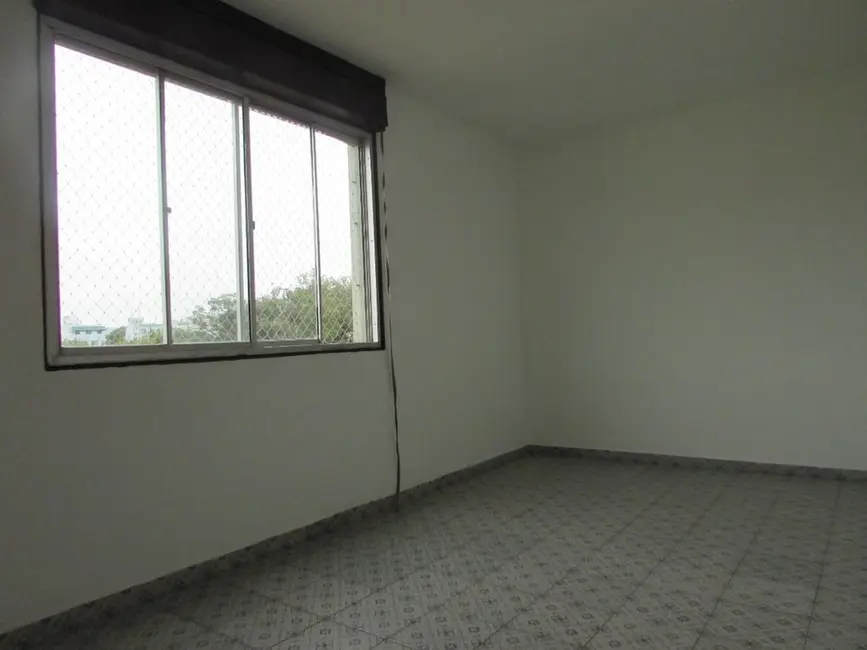 Foto 6 de Apartamento com 3 quartos à venda, 80m2 em Jardim Sabará, Porto Alegre - RS